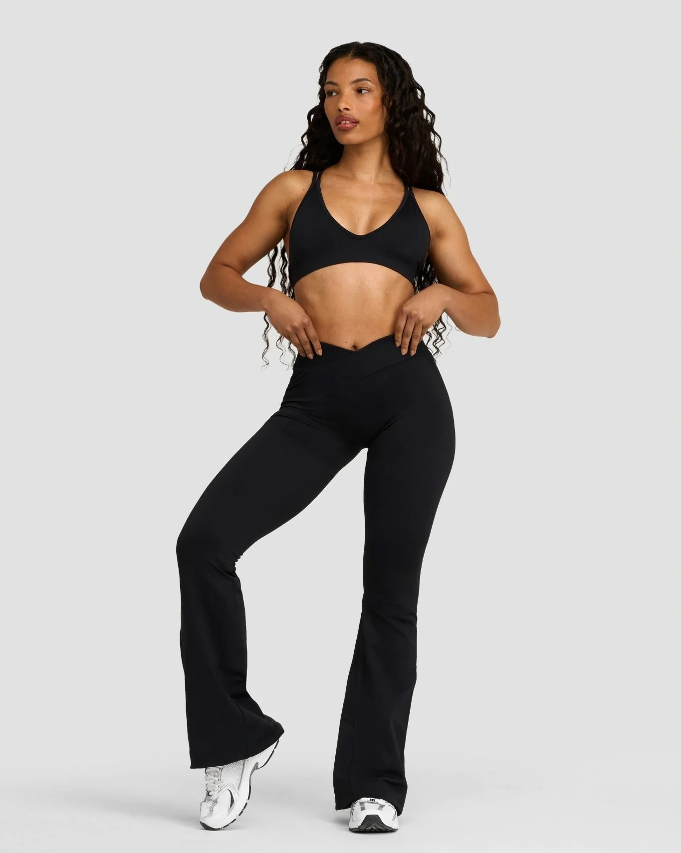 Elevate™ Sculpting Mid V-Waist Flare Leggings | Night Black - Image 3