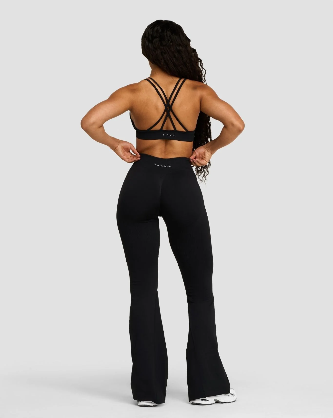 Elevate™ Sculpting Mid V-Waist Flare Leggings | Night Black - Image 4